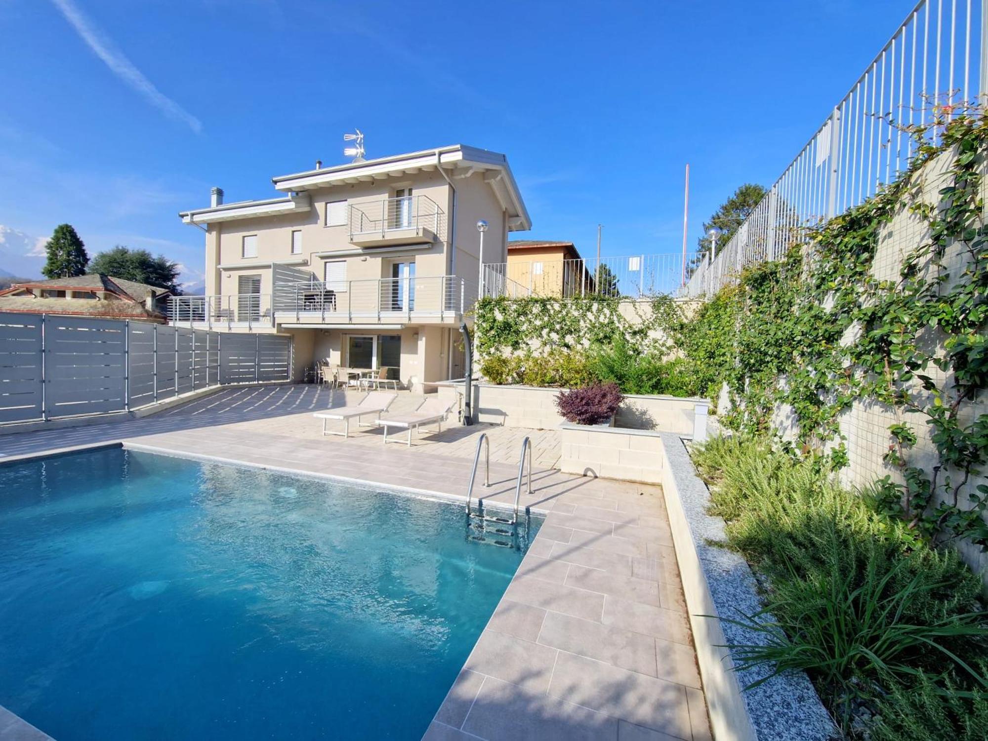 Villa Claudia With Private Pool 科利科 外观 照片